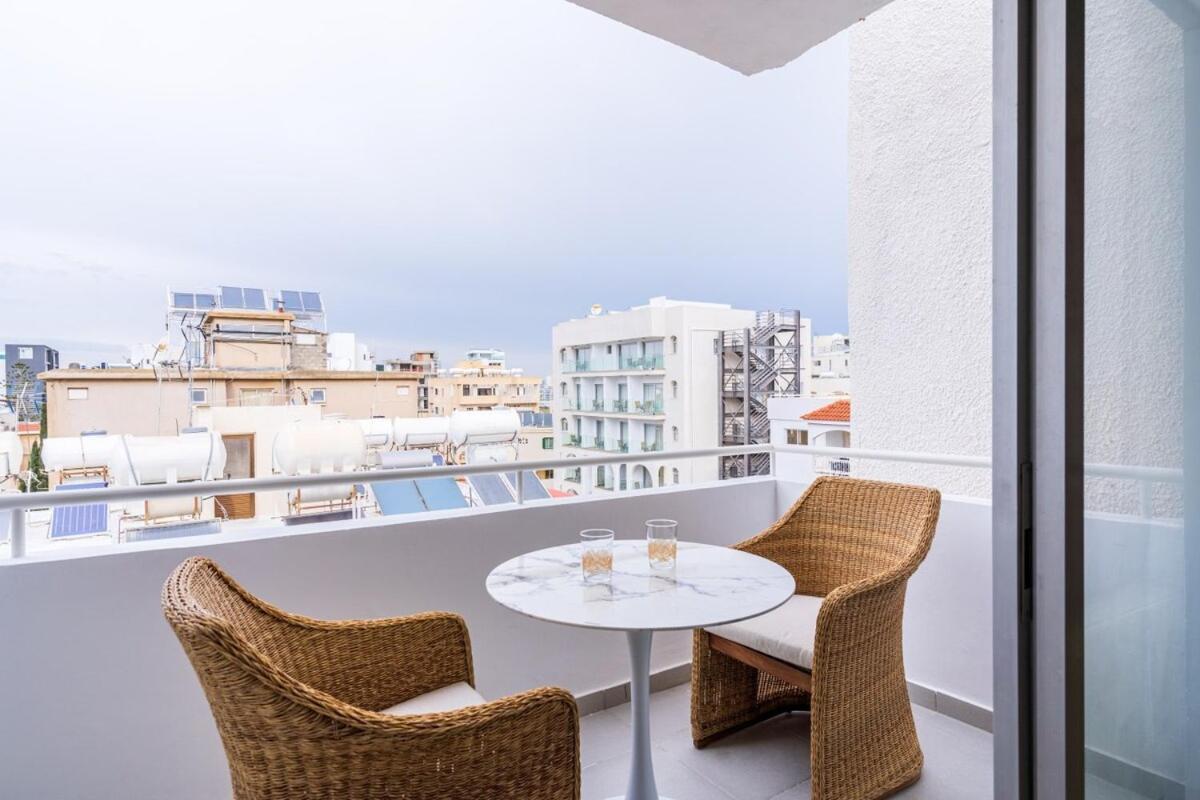 Dune - 1 Bedroom Retreat W Balcony In Mackenzie Căn hộ Larnaca