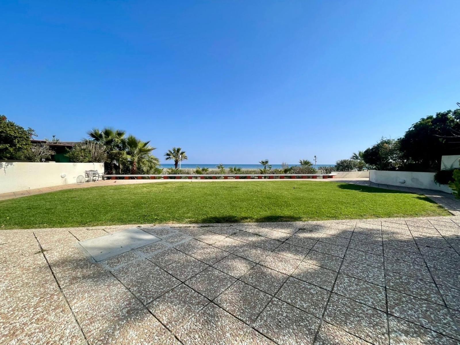 Sea View In Makenzy
