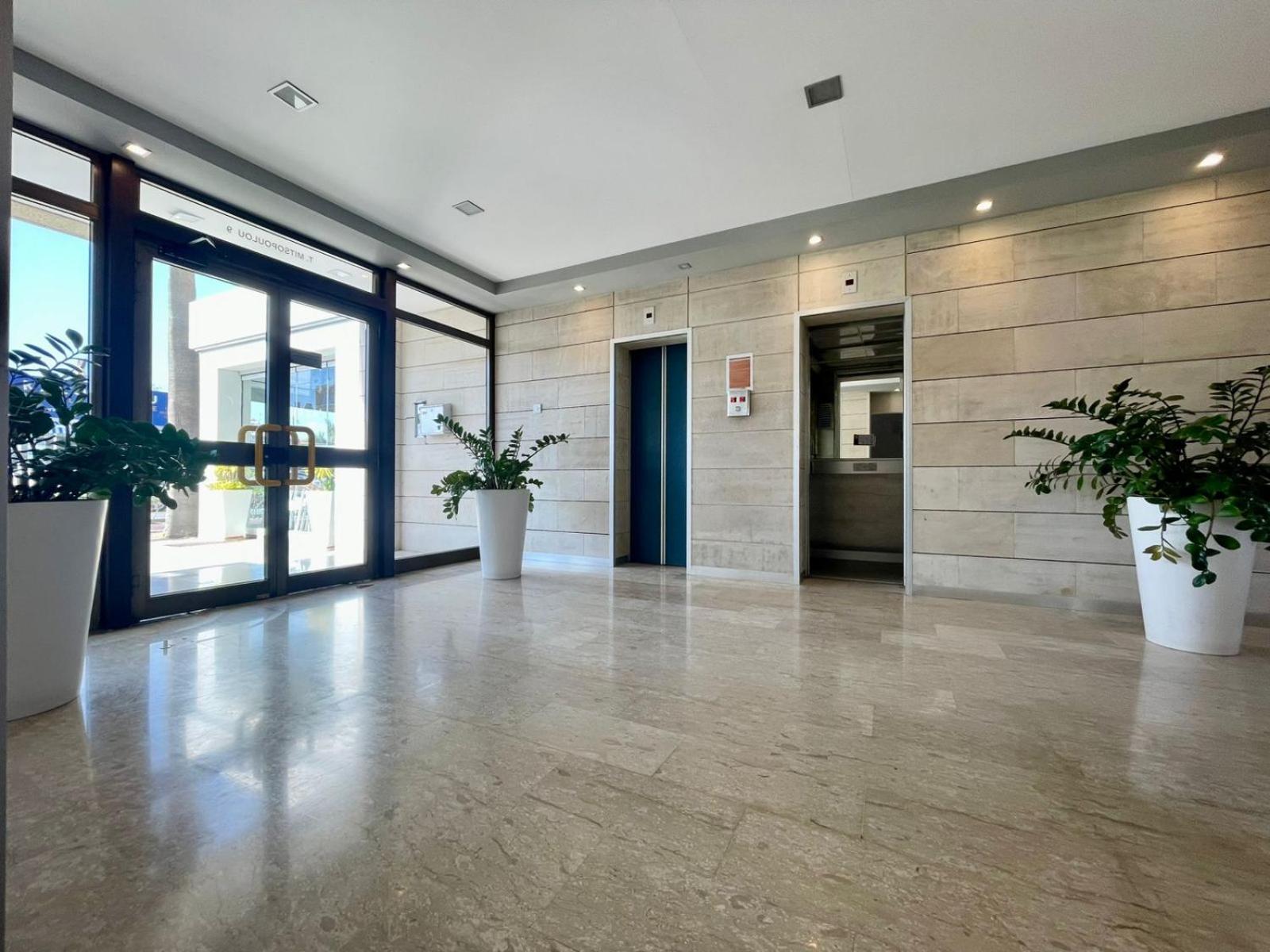 Sea View In Makenzy Apartamento
