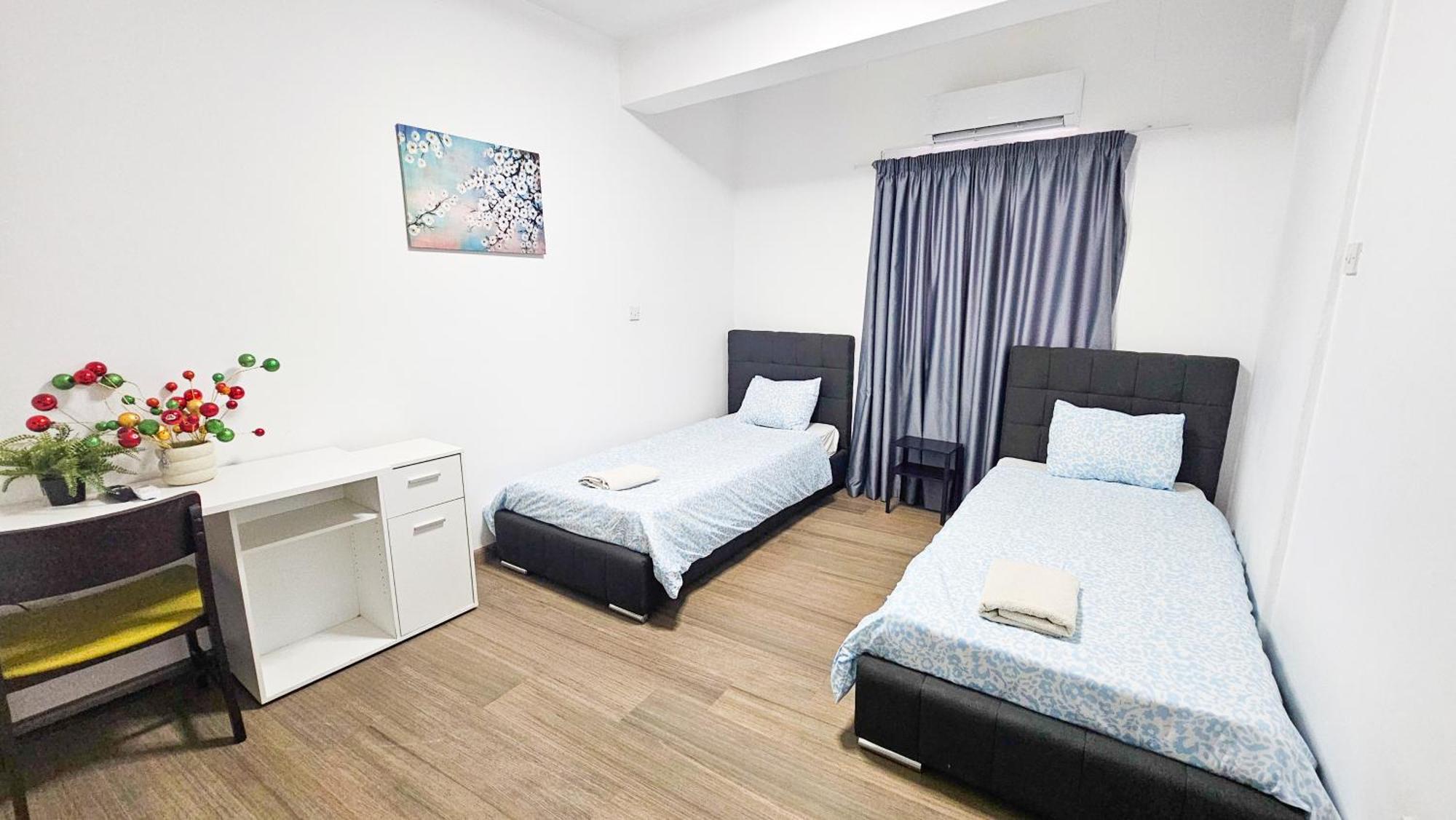 Apartment Downtown Rooms, 200m From Marina *