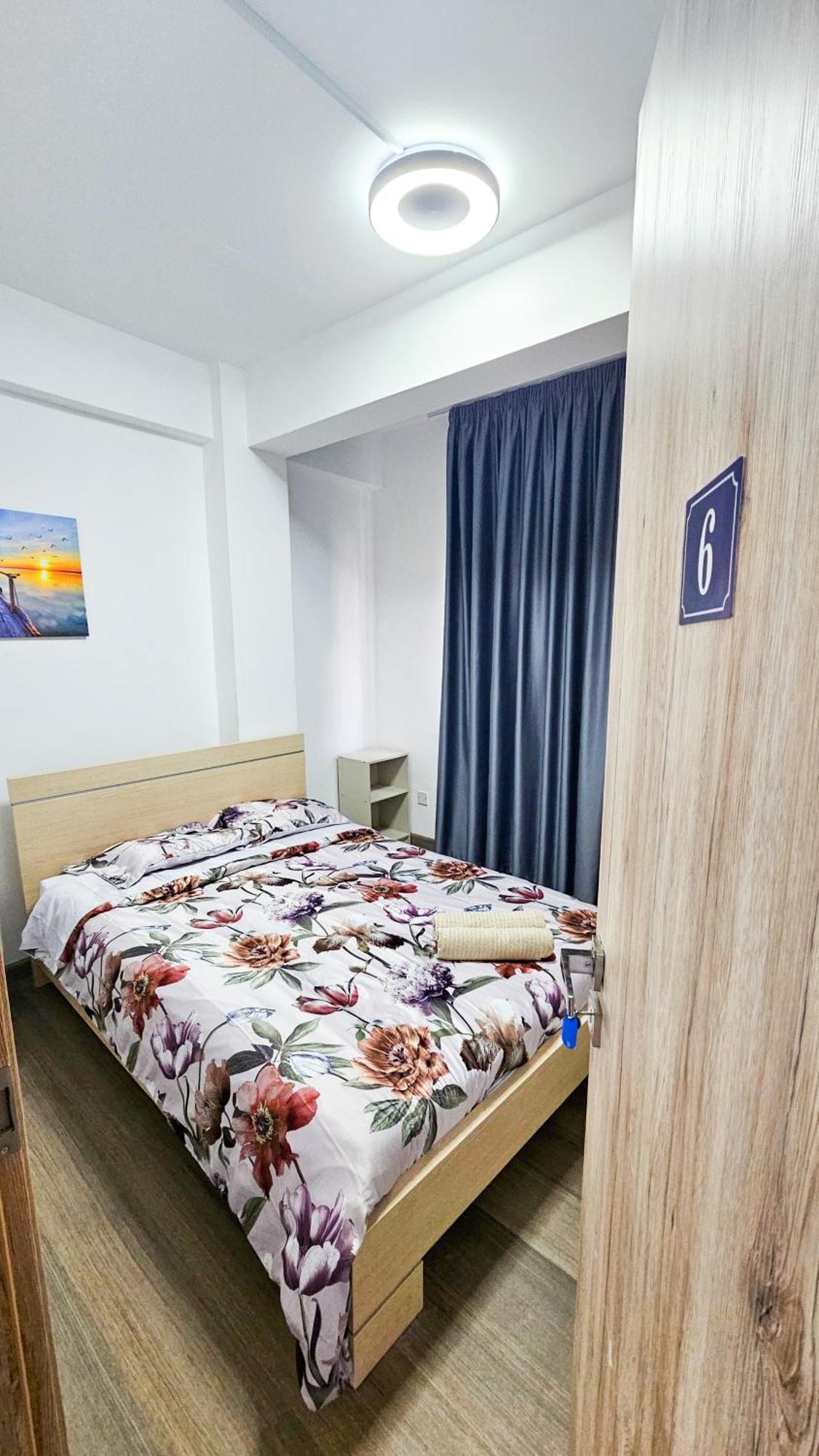 Downtown Rooms, 200m From Marina * Larnaca