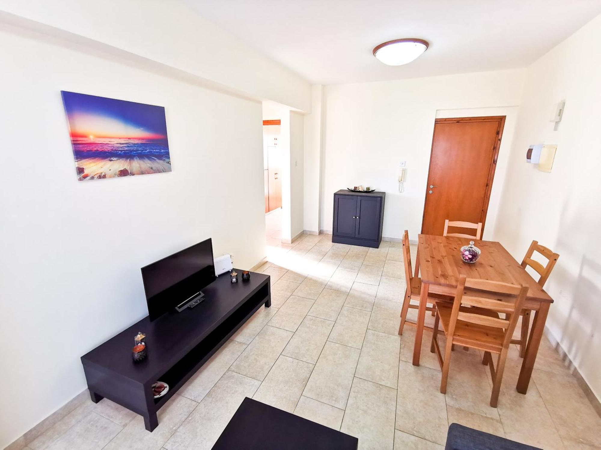Apartment License To Chill Larnaca