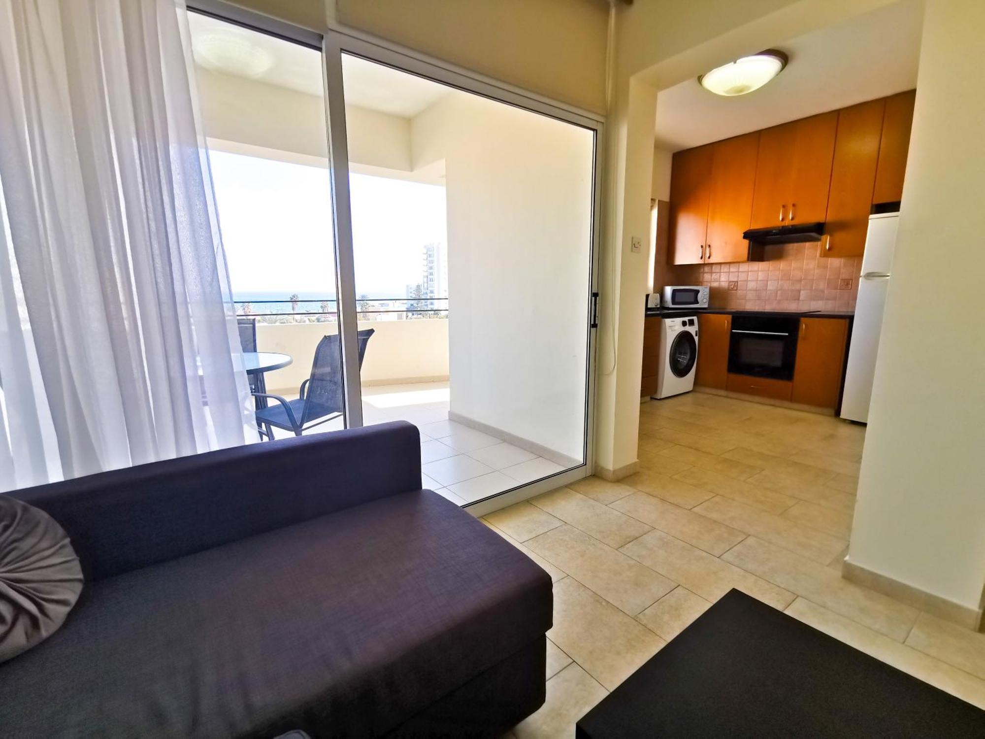 License To Chill Apartment