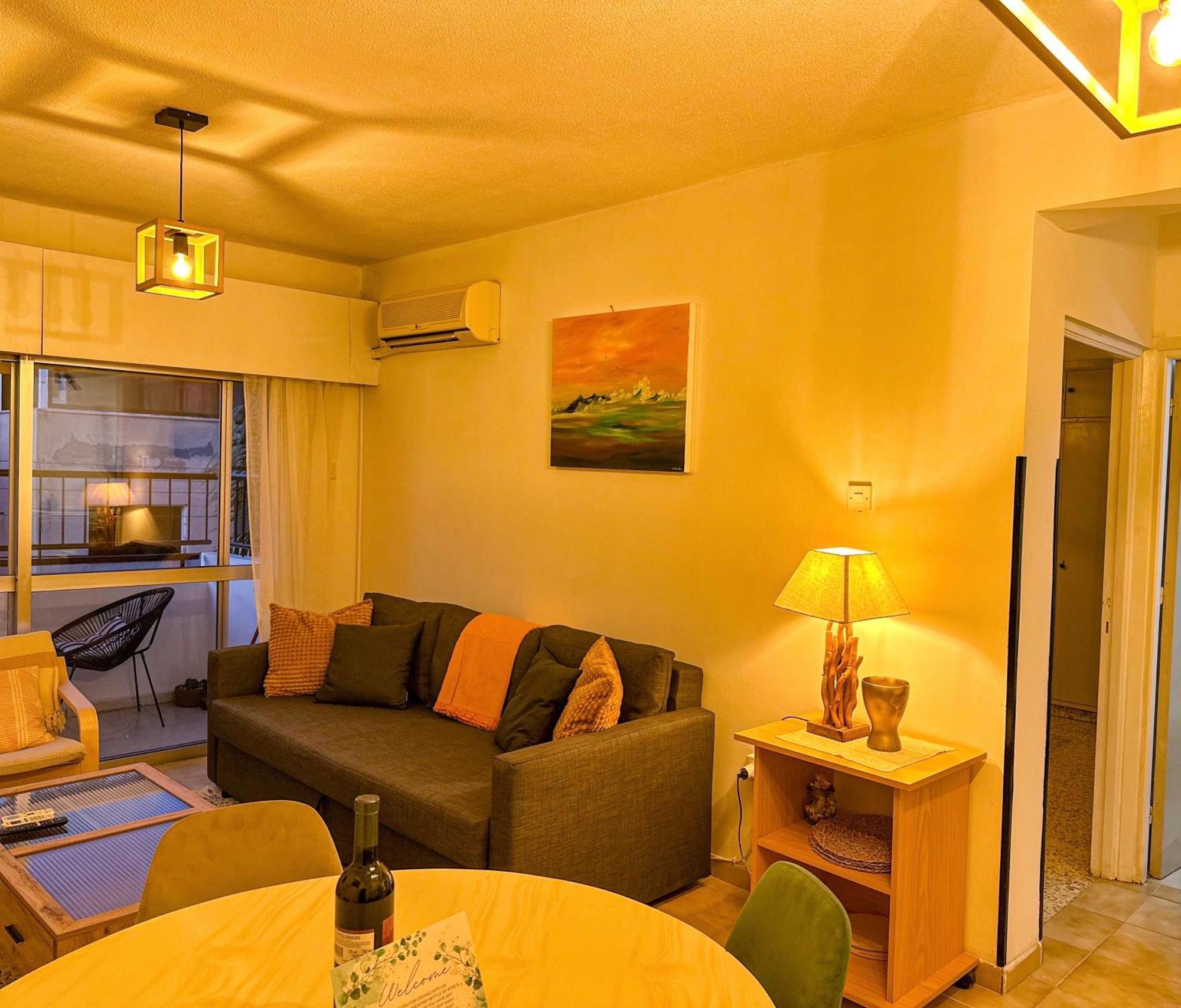 Apartamento Sea And Breeze 1br Lárnaca