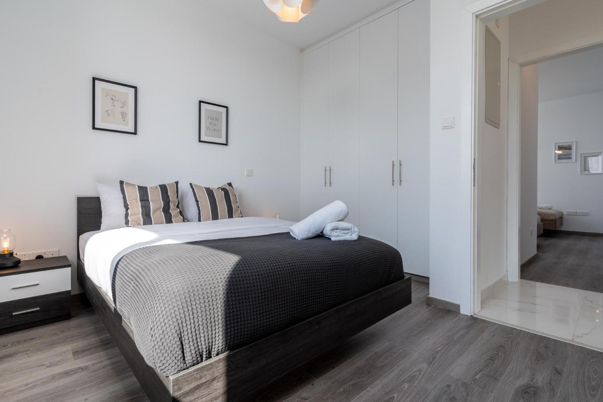 Apartment Taupe's 2-bedroom In Larnaca