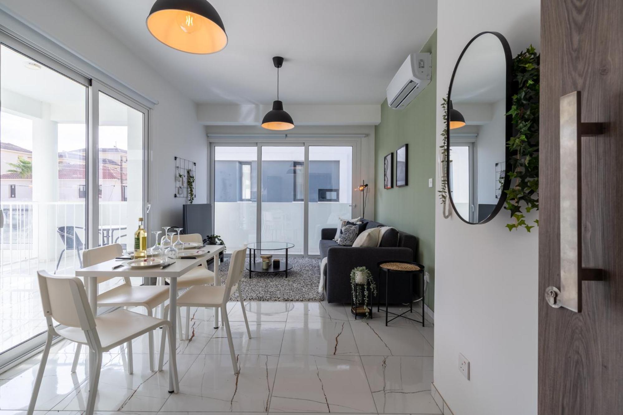 Artemis 1-bedroom In Apartment *