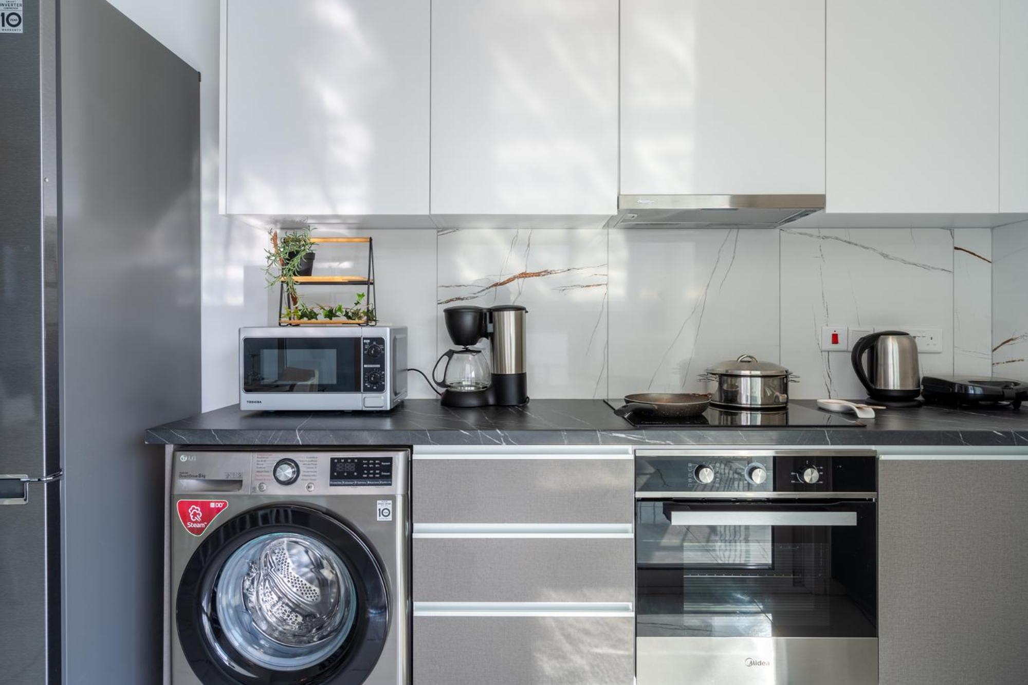 Artemis 1-bedroom In Apartment *
