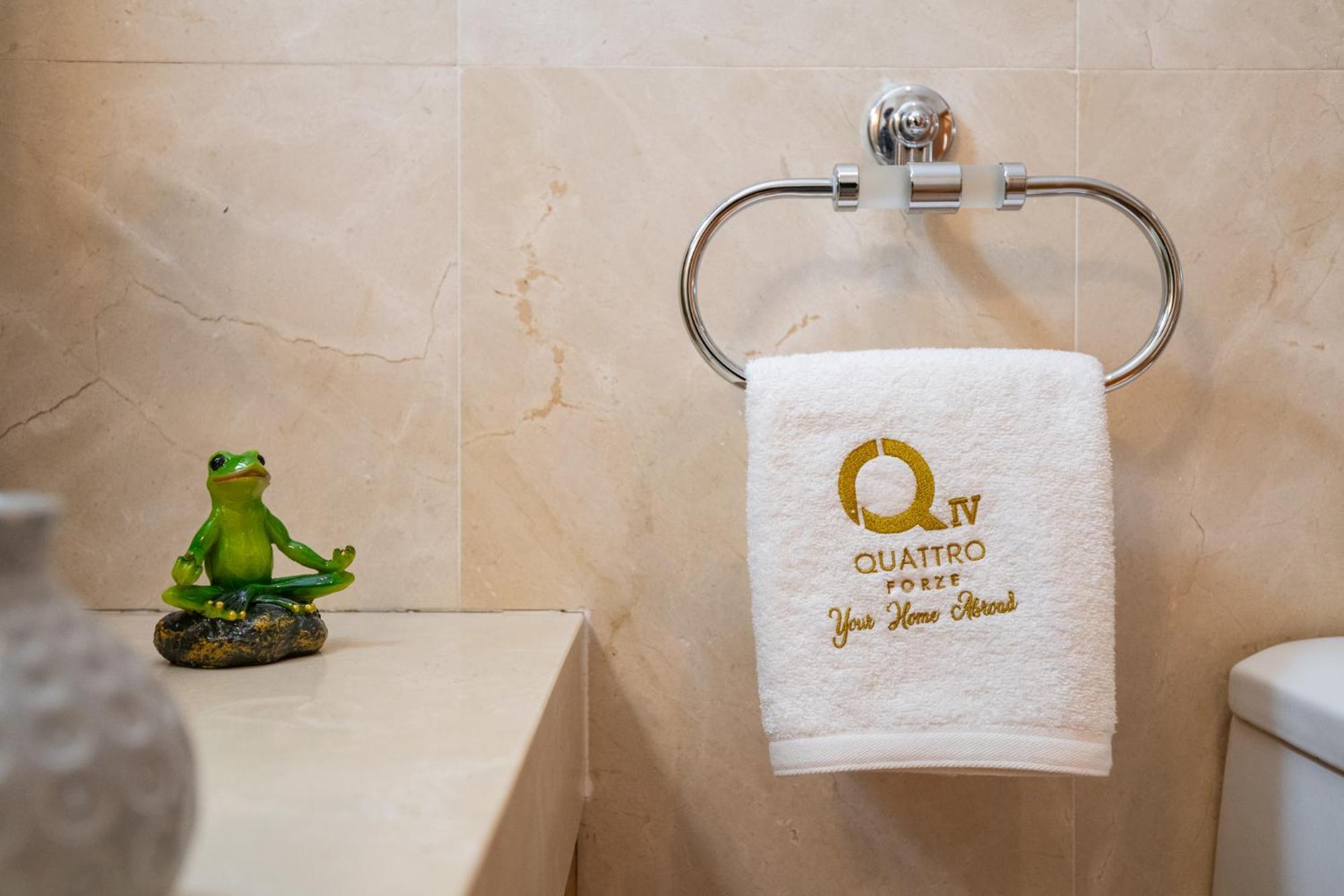 Quattro Beachfront Sea View Ap 4 Apartamento