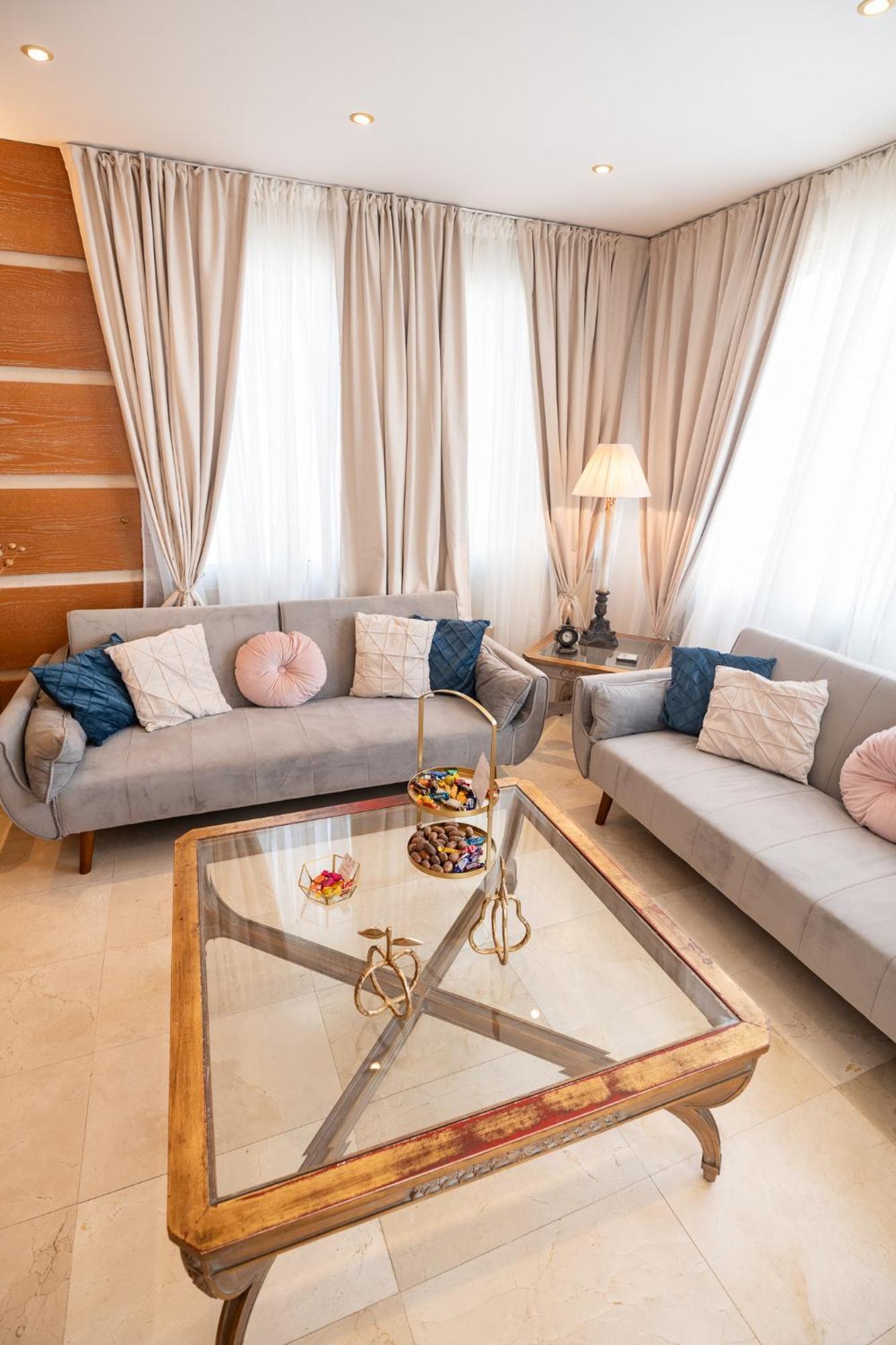 Quattro Beachfront Sea View Ap 4 Apartamento