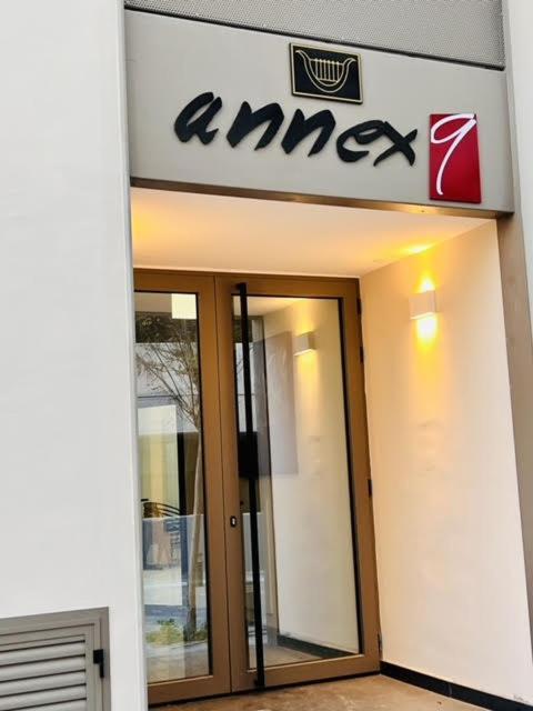 9 Muses Apartment *
