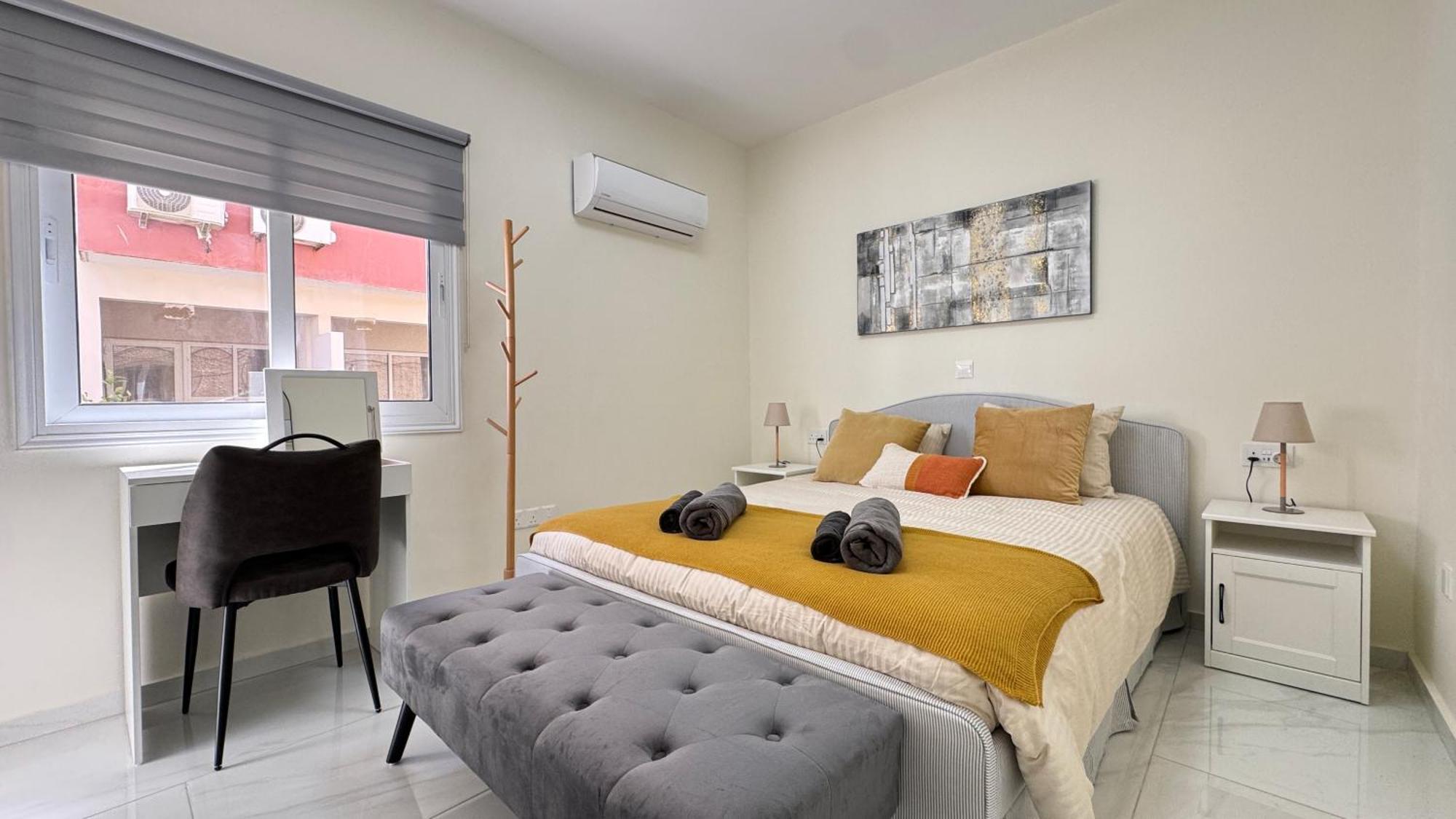 Apartment Luxury 2 Bedroom Center Larnaca