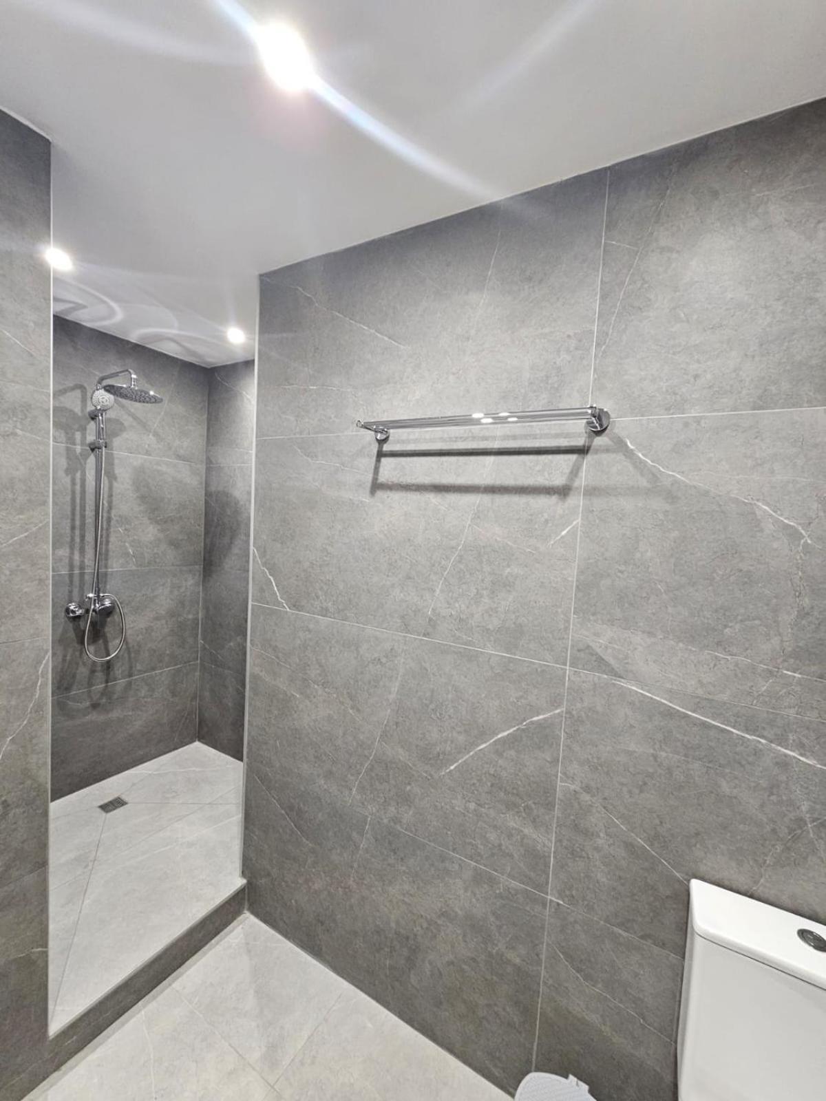 Makenzy Mermaid 2 Bedroom * Larnaka