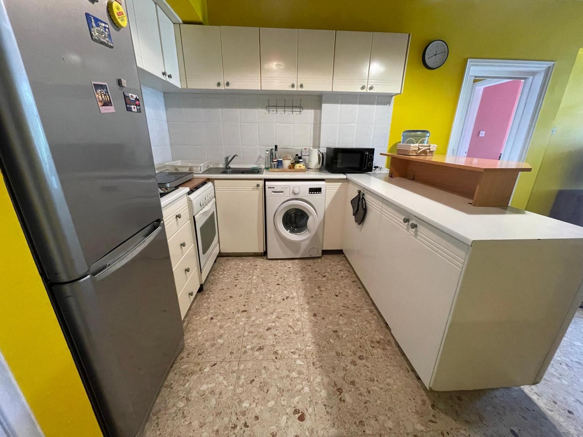 Charming & Comfy 2 Minutes To Mackenzie & 5 Minutes To Airport, Close To Restaurants & Center Apartment Larnaka