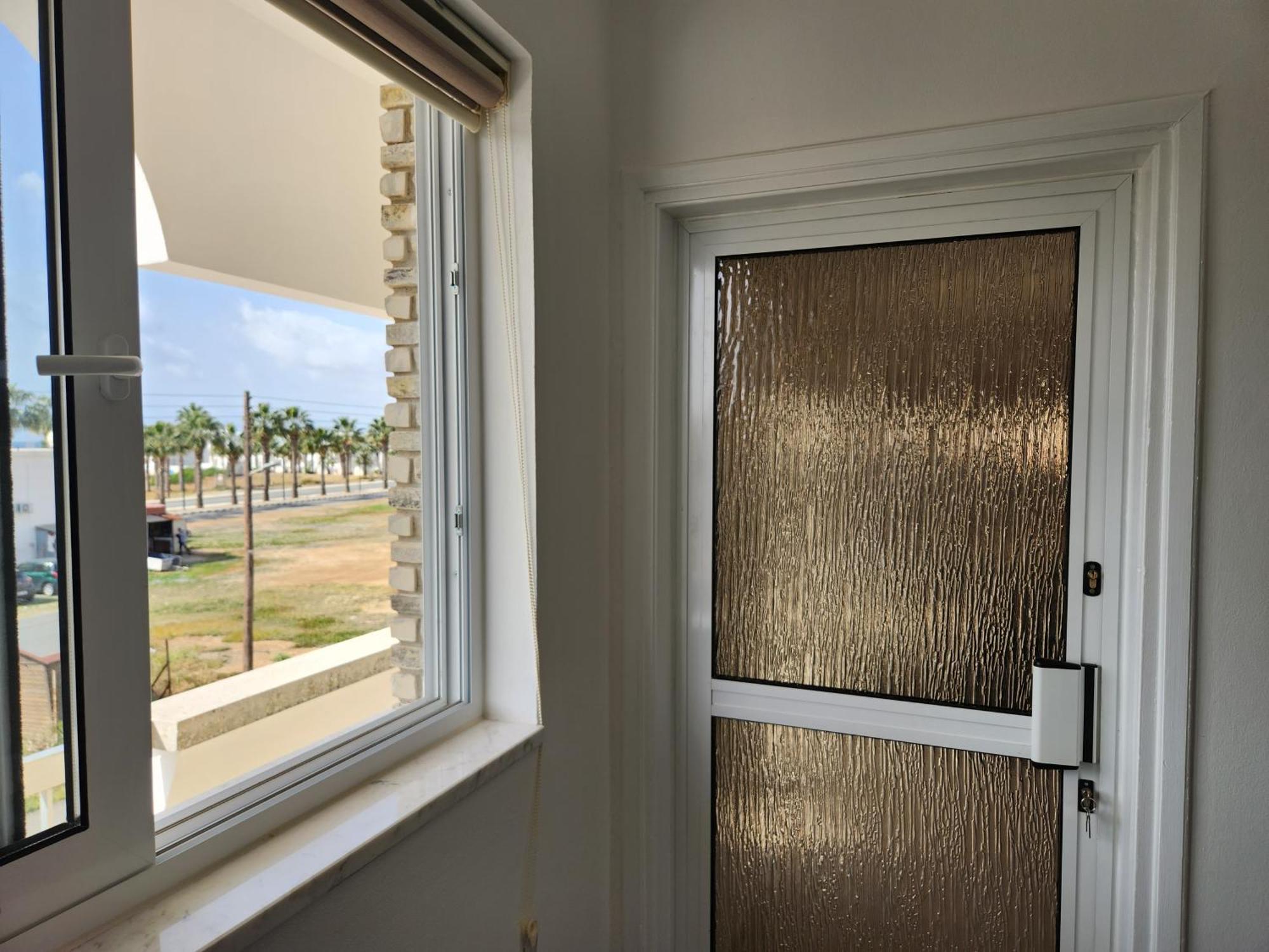 Kafkalia Sea Breeze Holiday home *