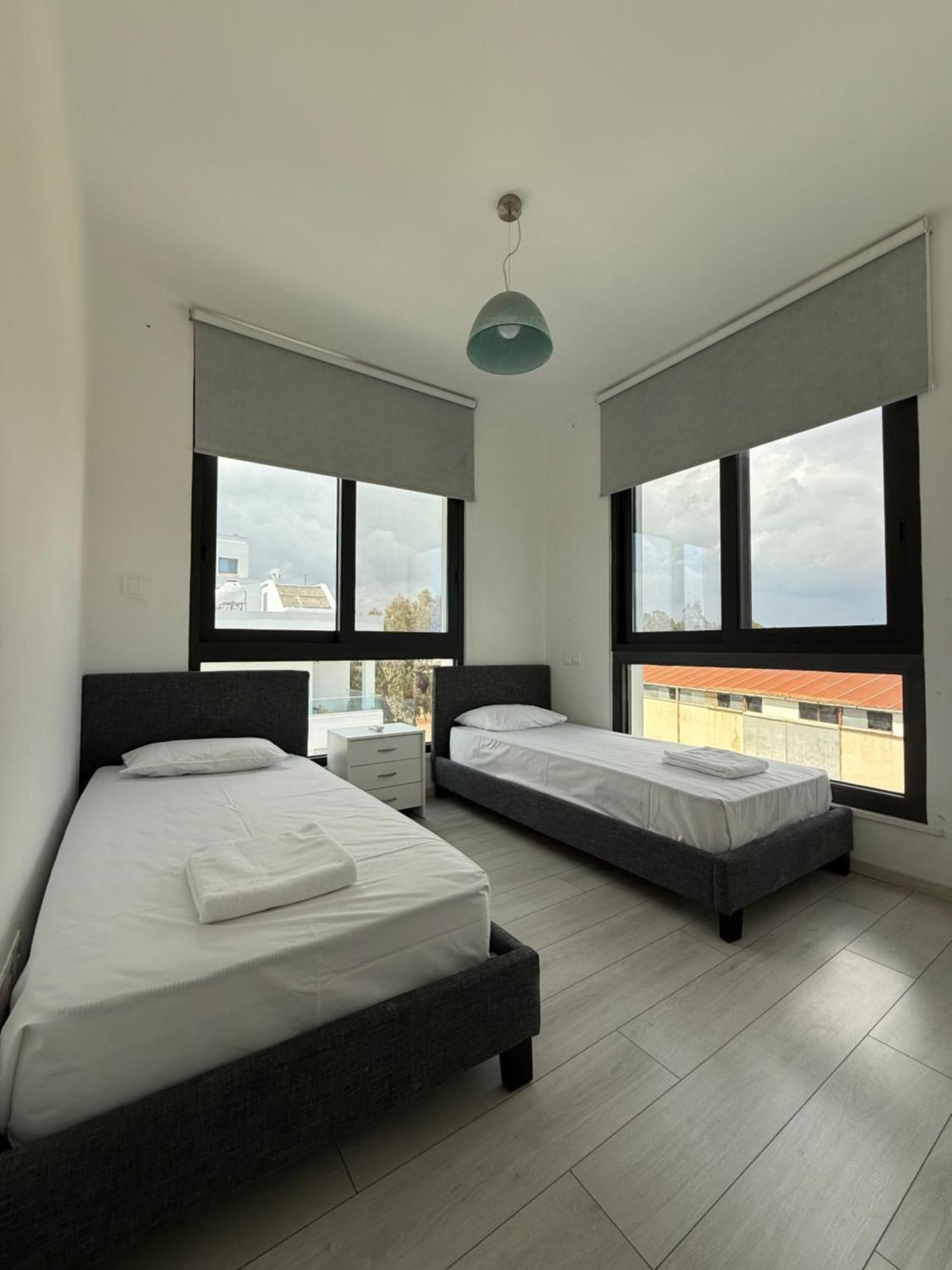 Apartment Holidays *
