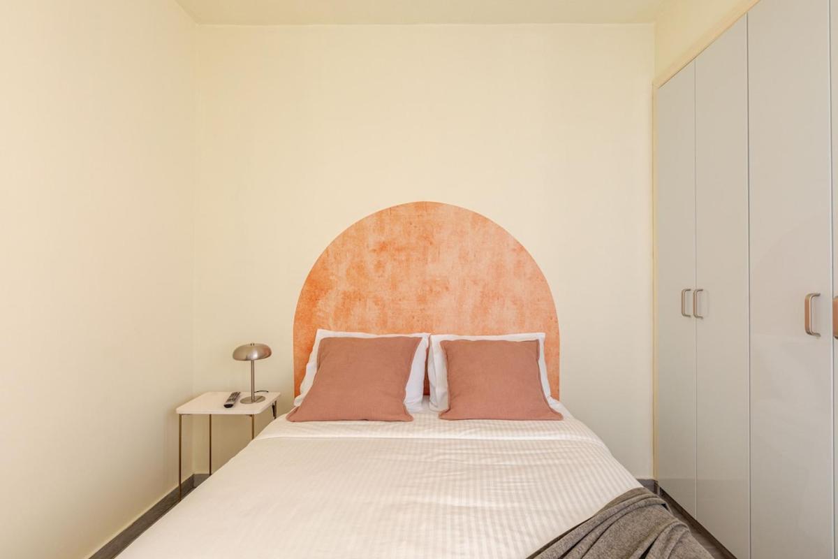 Stylish In Finikoudes 300m From The
