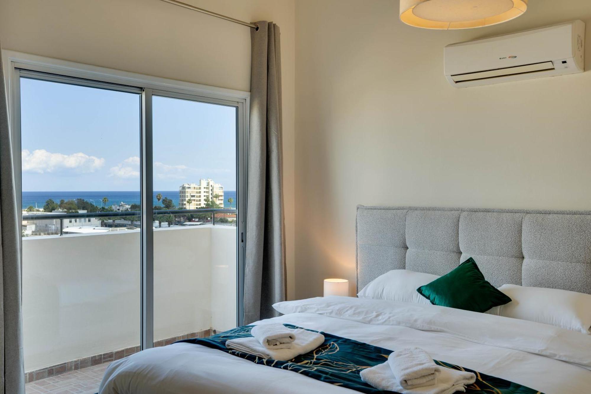 Charming 3-bed Duplex With Stunning Sea View * Larnaca