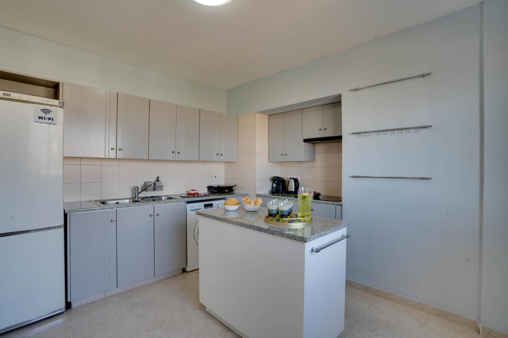 Apartment Charming 3-bed Duplex With Stunning Sea View Larnaca