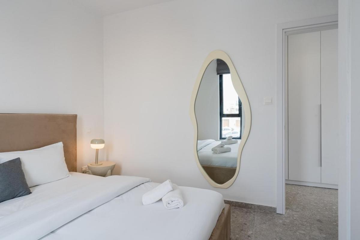 Solara - Stylish Balcony In * Larnaca