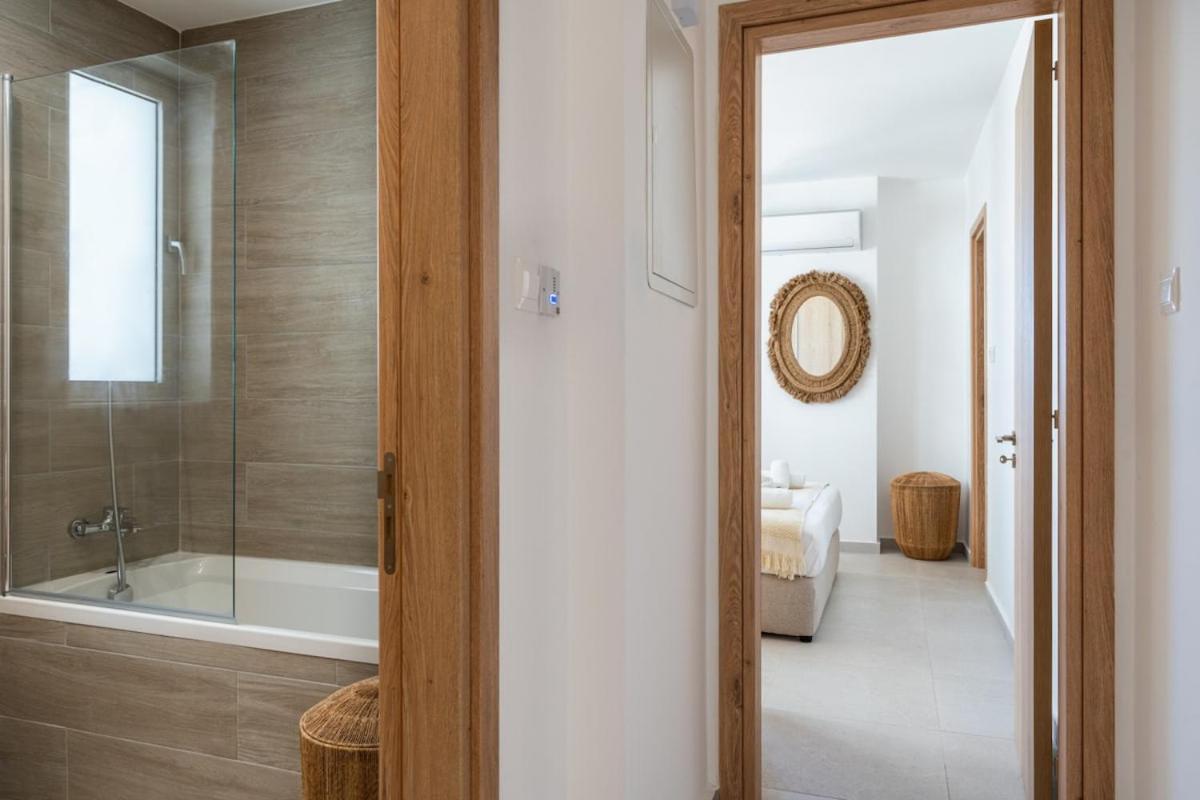 Apartment Aelia - Chic 2-br & Balcony In *