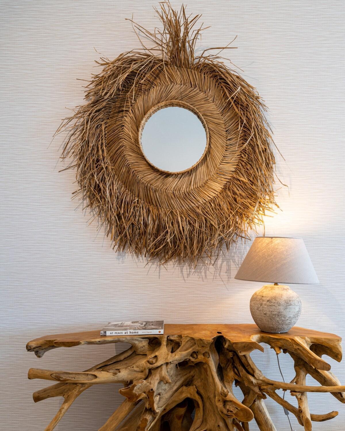Aelia - Chic 2-br & Balcony In Apartment Larnaca