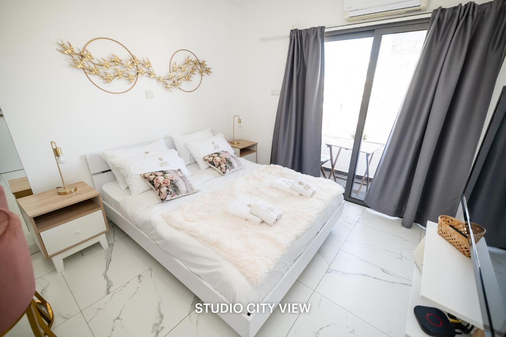 Lazuli Seaview 2bdr *