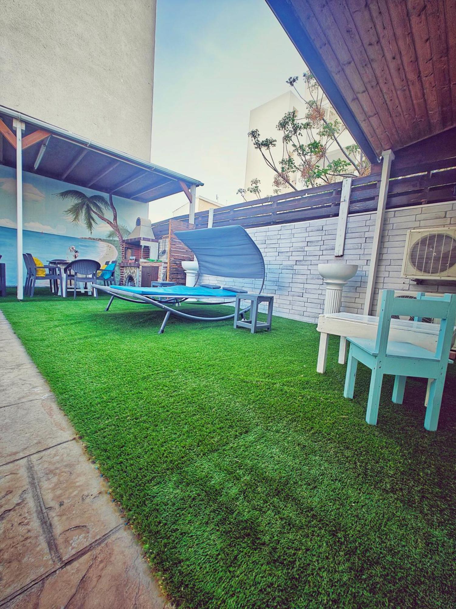 Mamas Summer House *