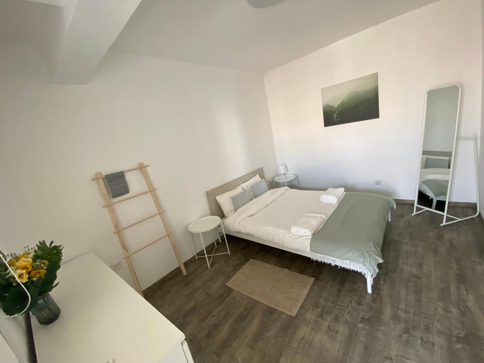 Luxurious Penthouse In Center 300m From The