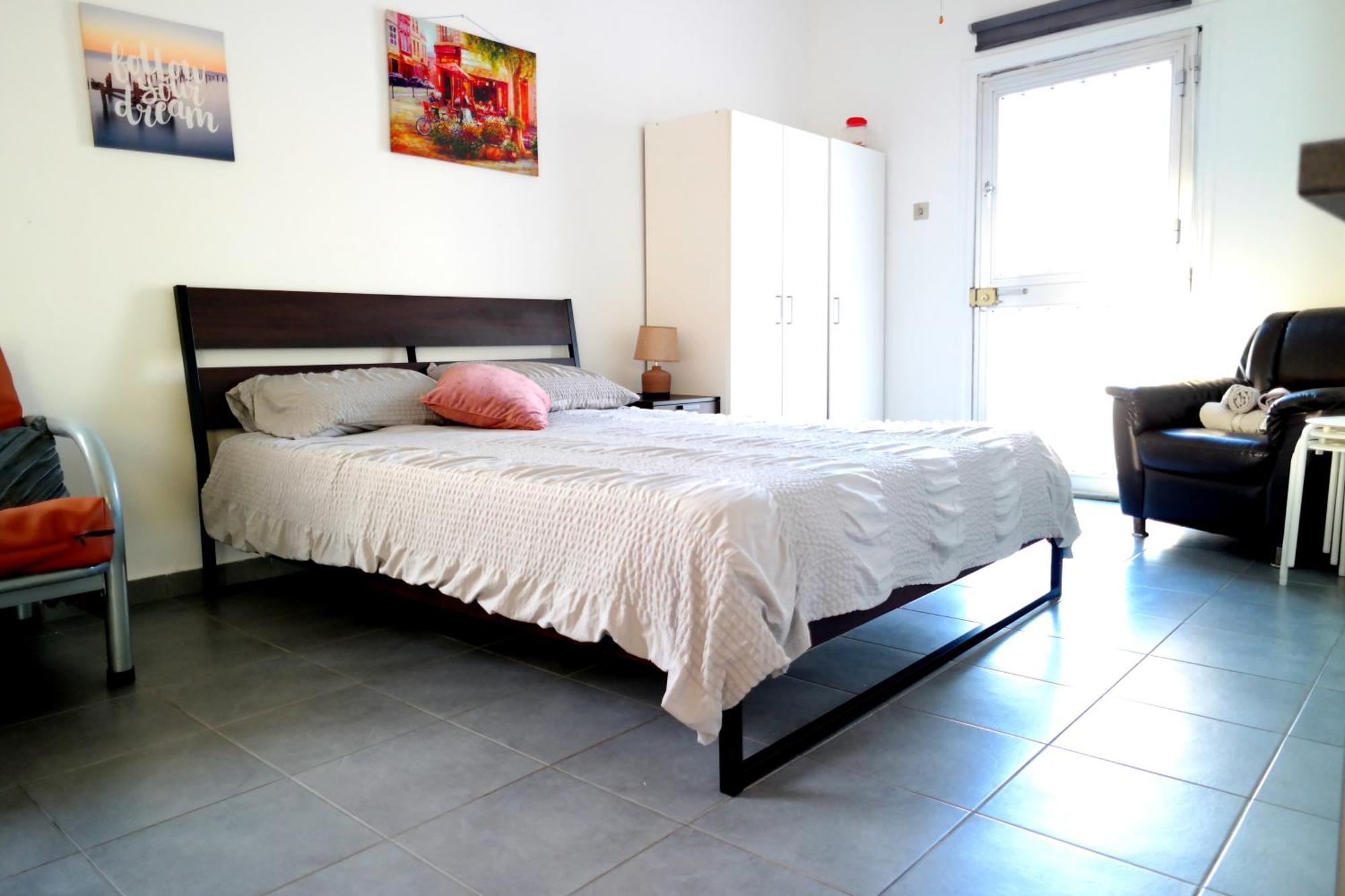 Apartment Modern Larnaca