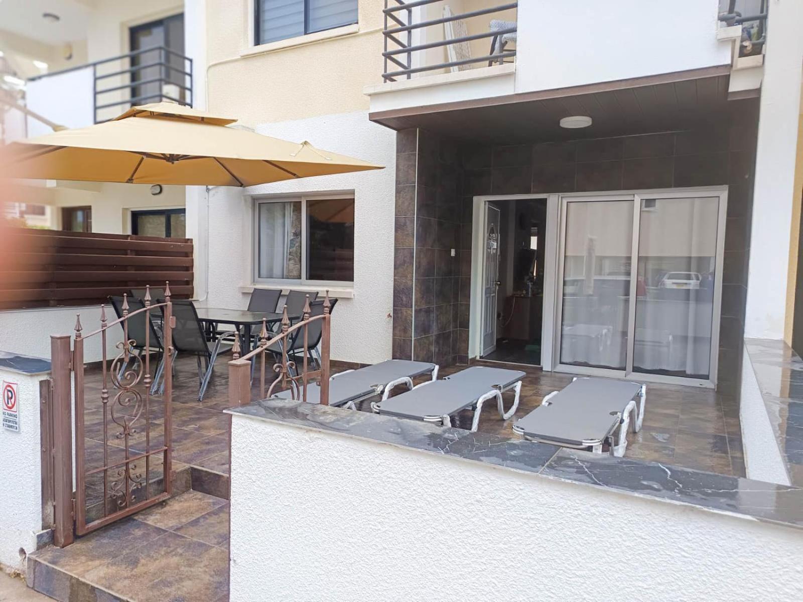 Mackenzie Apartment Larnaca