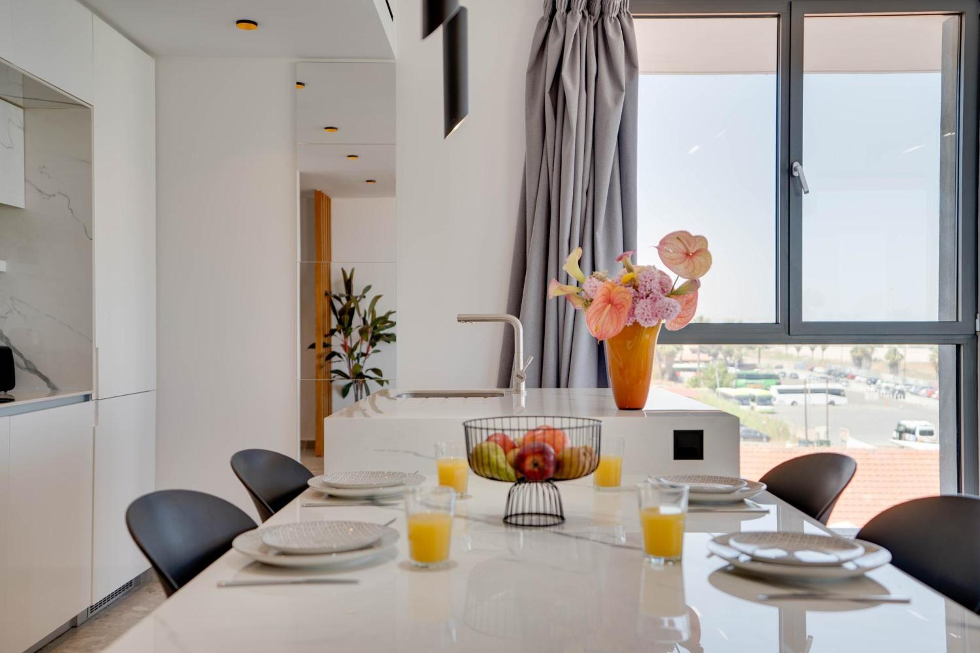 Sea View Deluxe Gaia 302 Apartment *