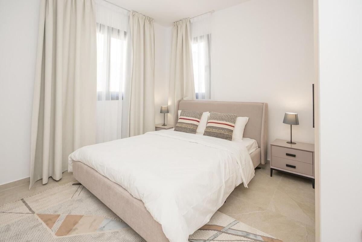 Kalamon Luxury 202 With Pool And Gym Apartment