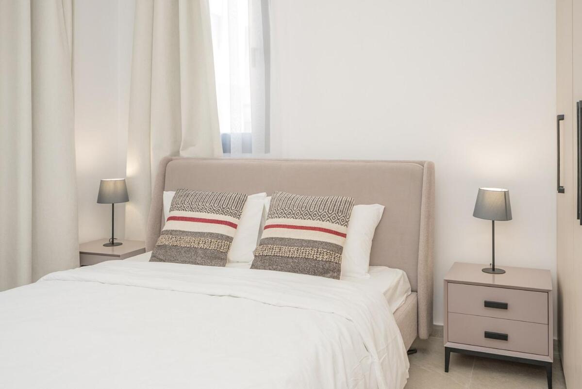 Kalamon Luxury 202 With Pool And Gym Apartment Larnaka