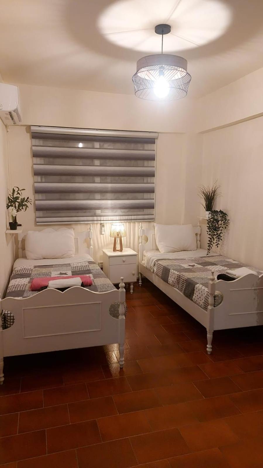 Finnikoudes 2 Bed Sea View * Larnaca