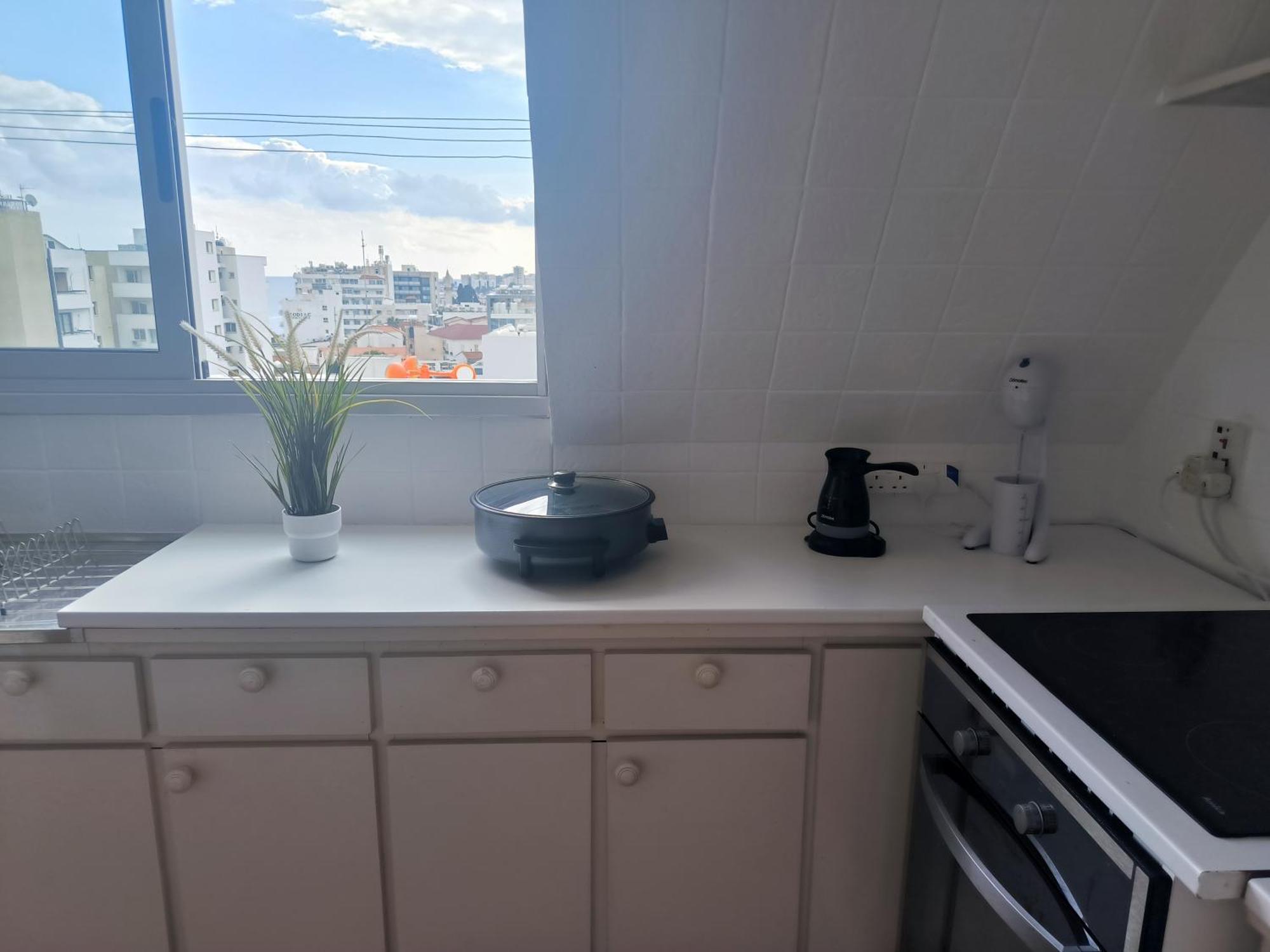Finnikoudes 2 Bed Sea View Apartment *