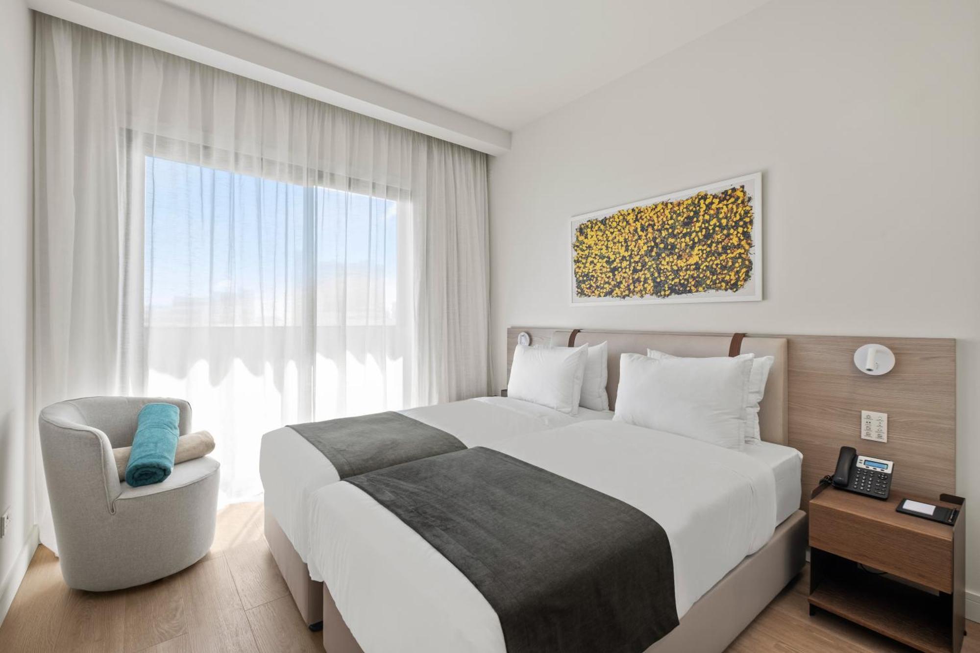 Mercure 3* Larnaca