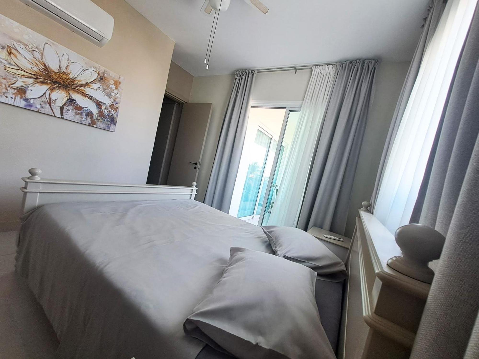 Căn hộ Sea View Floral - 2 Bedroom, Swimming Pool Larnaca
