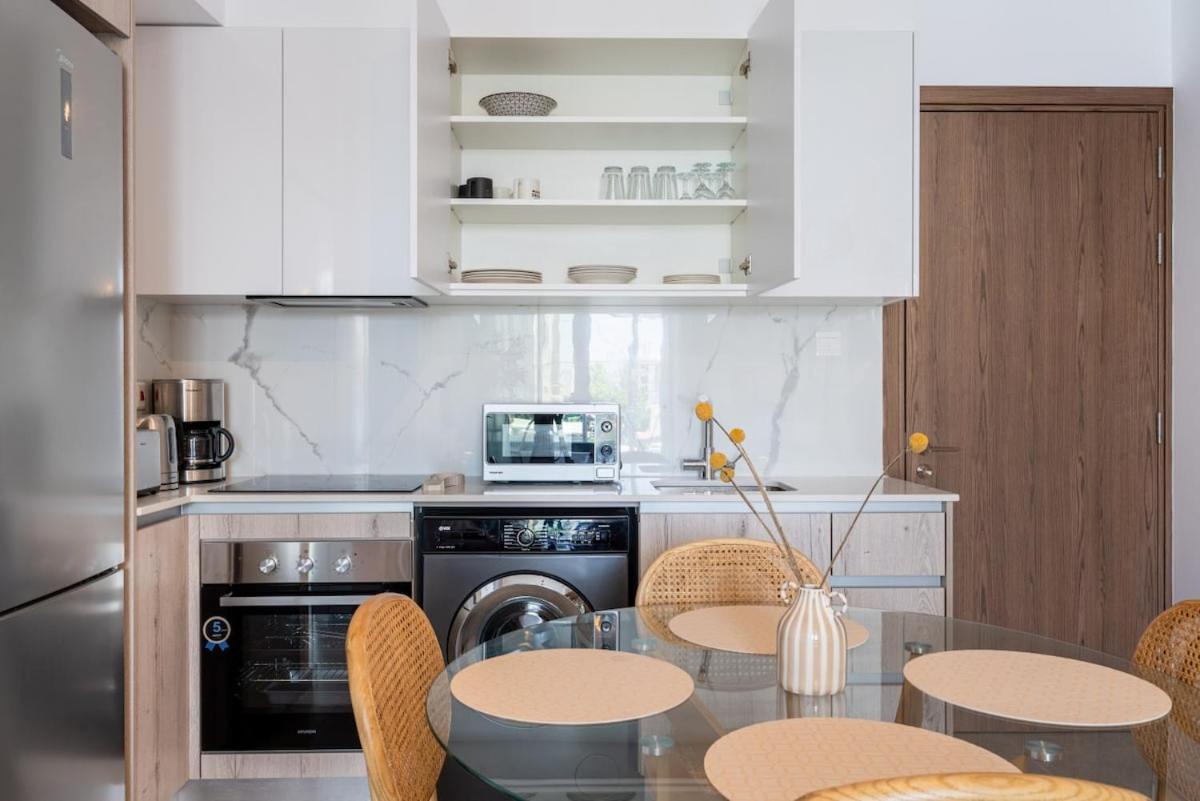 Lunette - Artful 1-br & Balcony In *