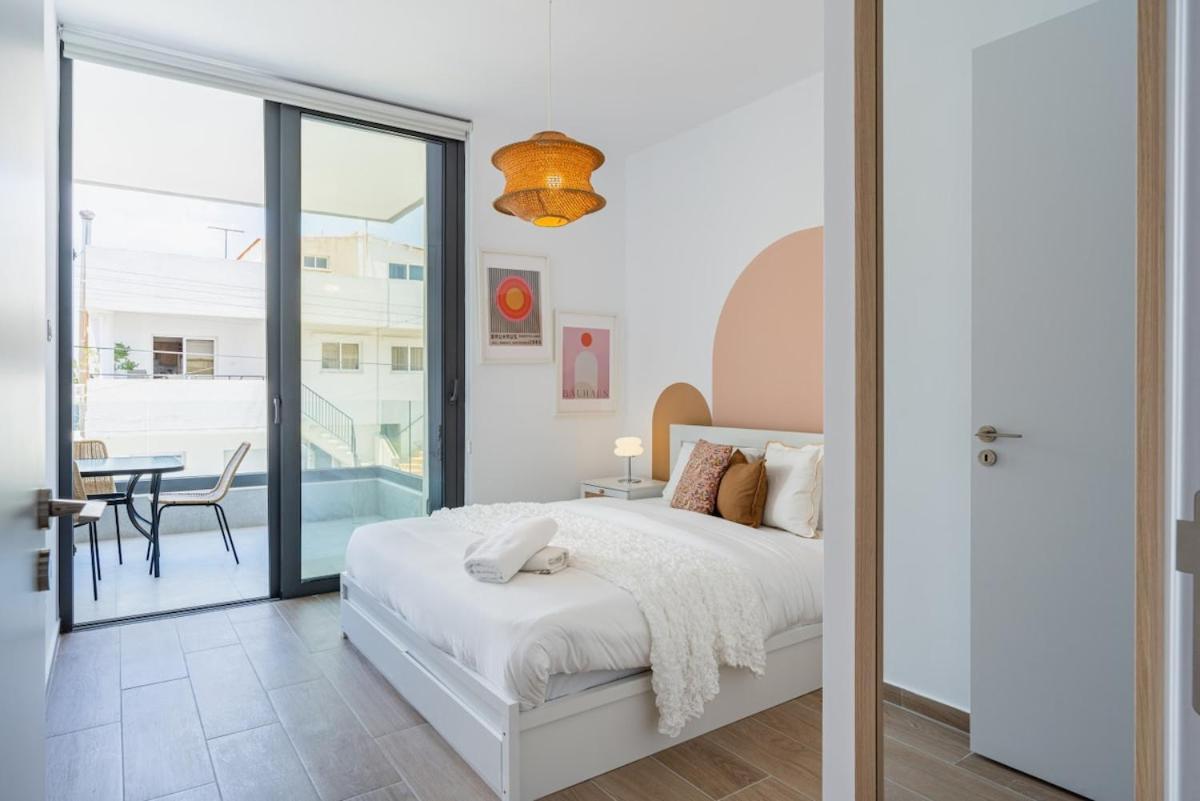 Apartment Lunette - Artful 1-br & Balcony In Larnaca