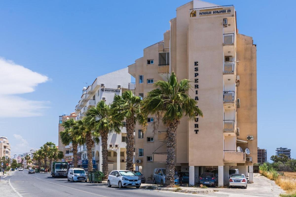 Olympus Stylish 2-br & Balcony In Apartment Larnaka