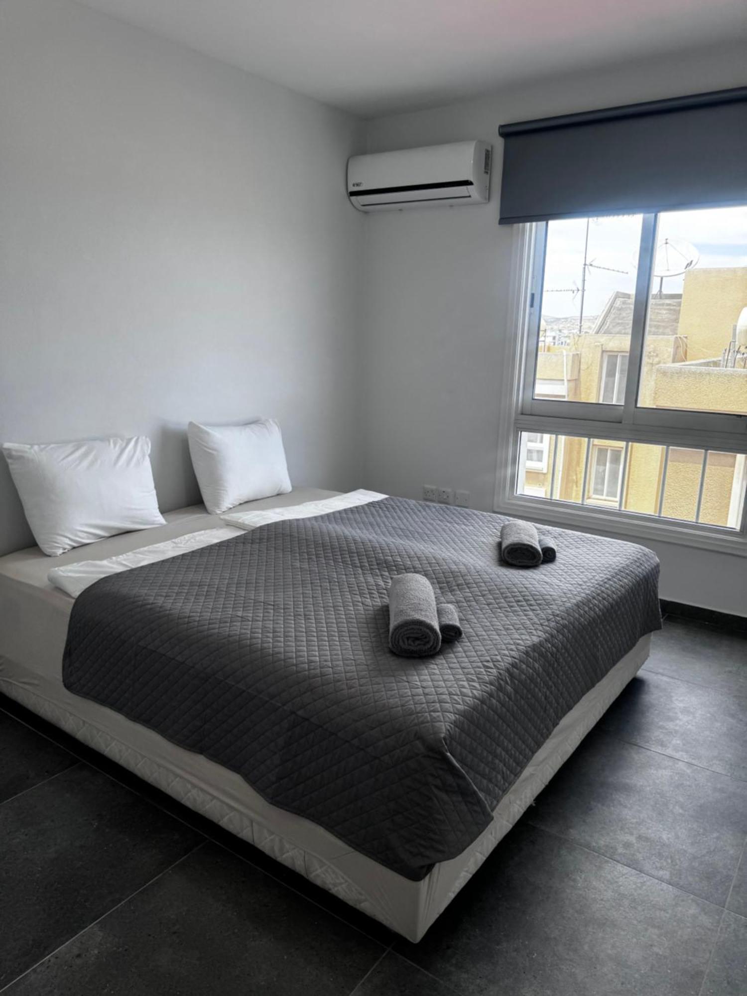 Lux Larnaca