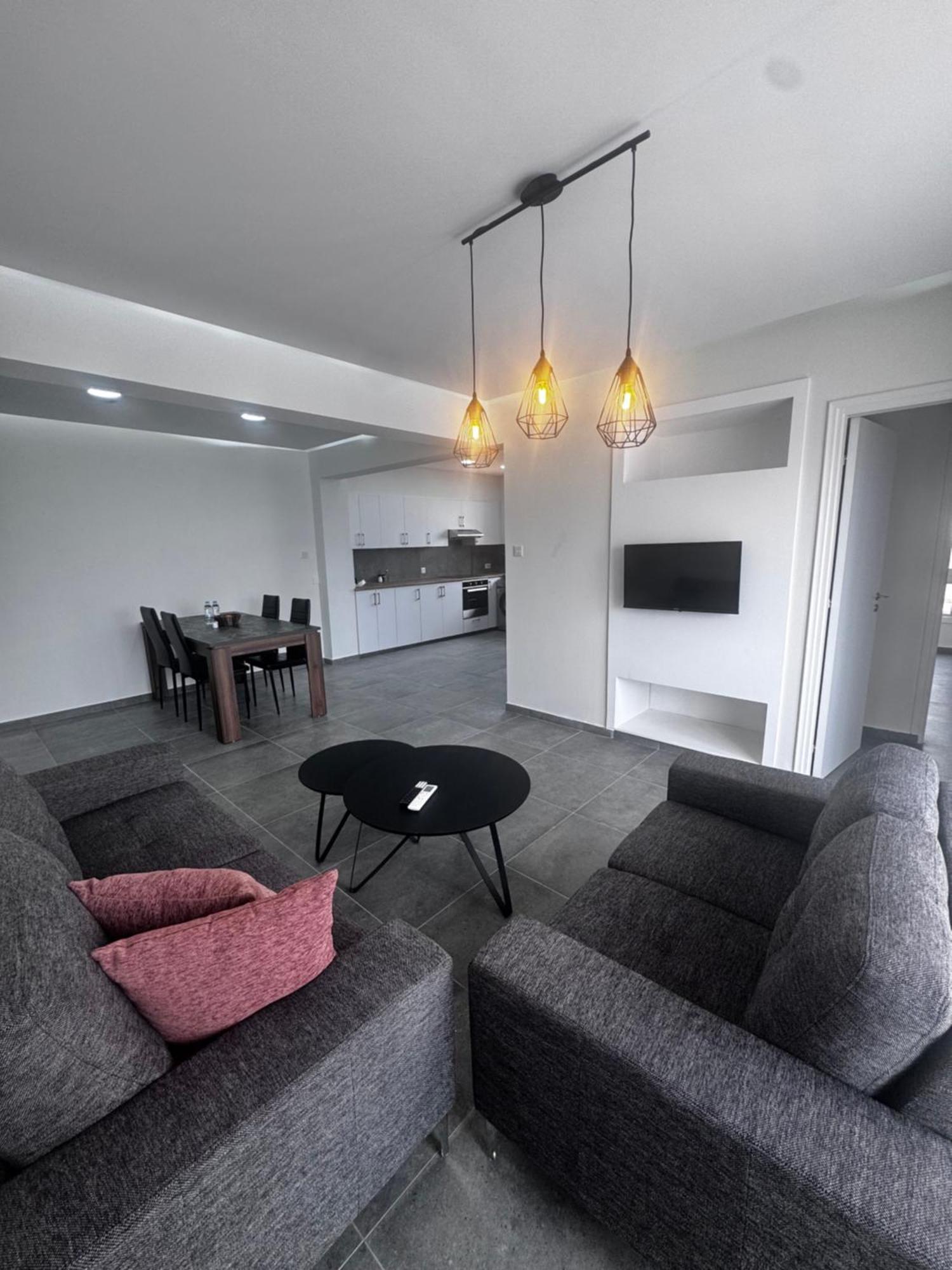 Apartment Lux Larnaca