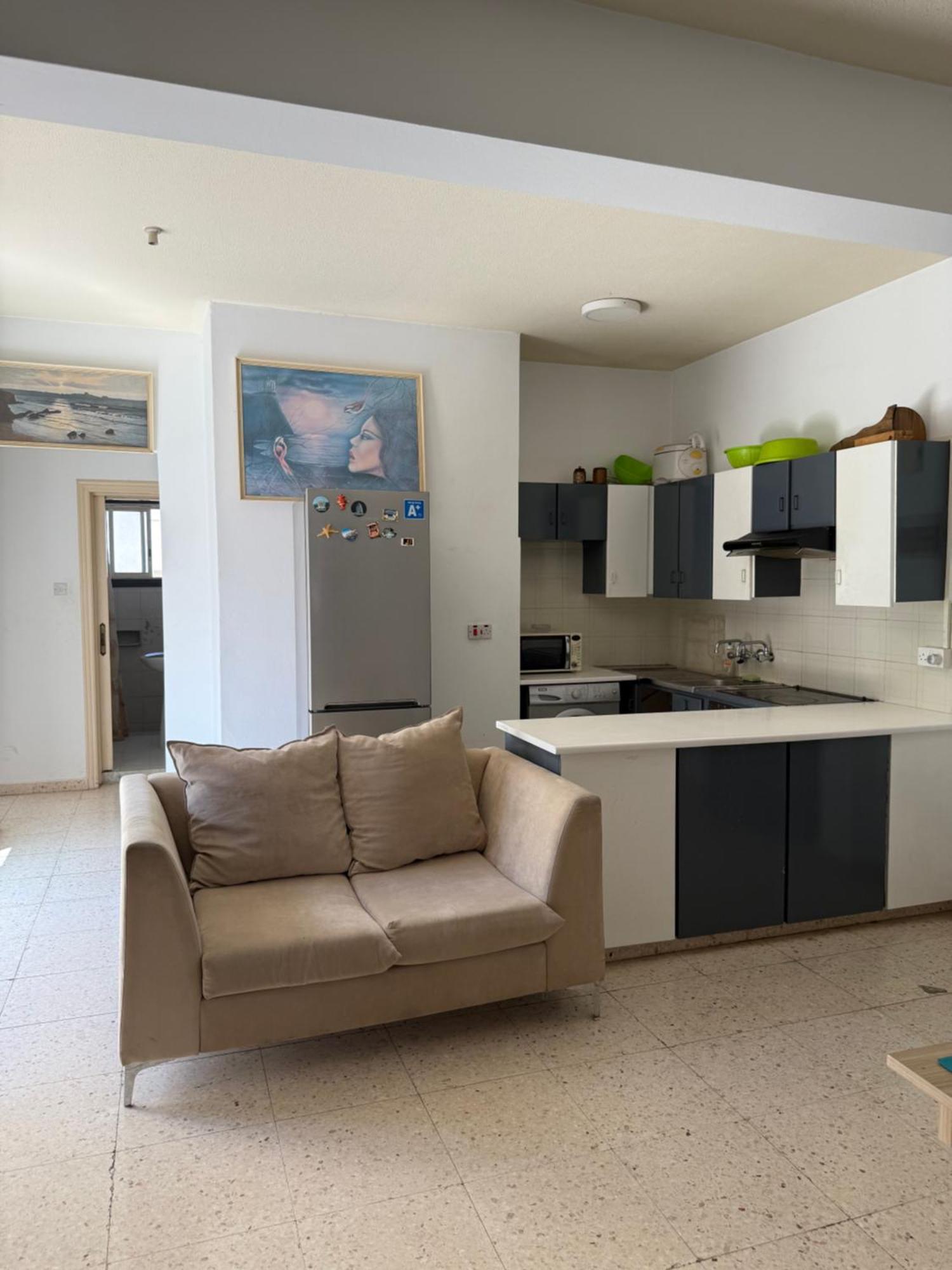 Mackenzie Apartment