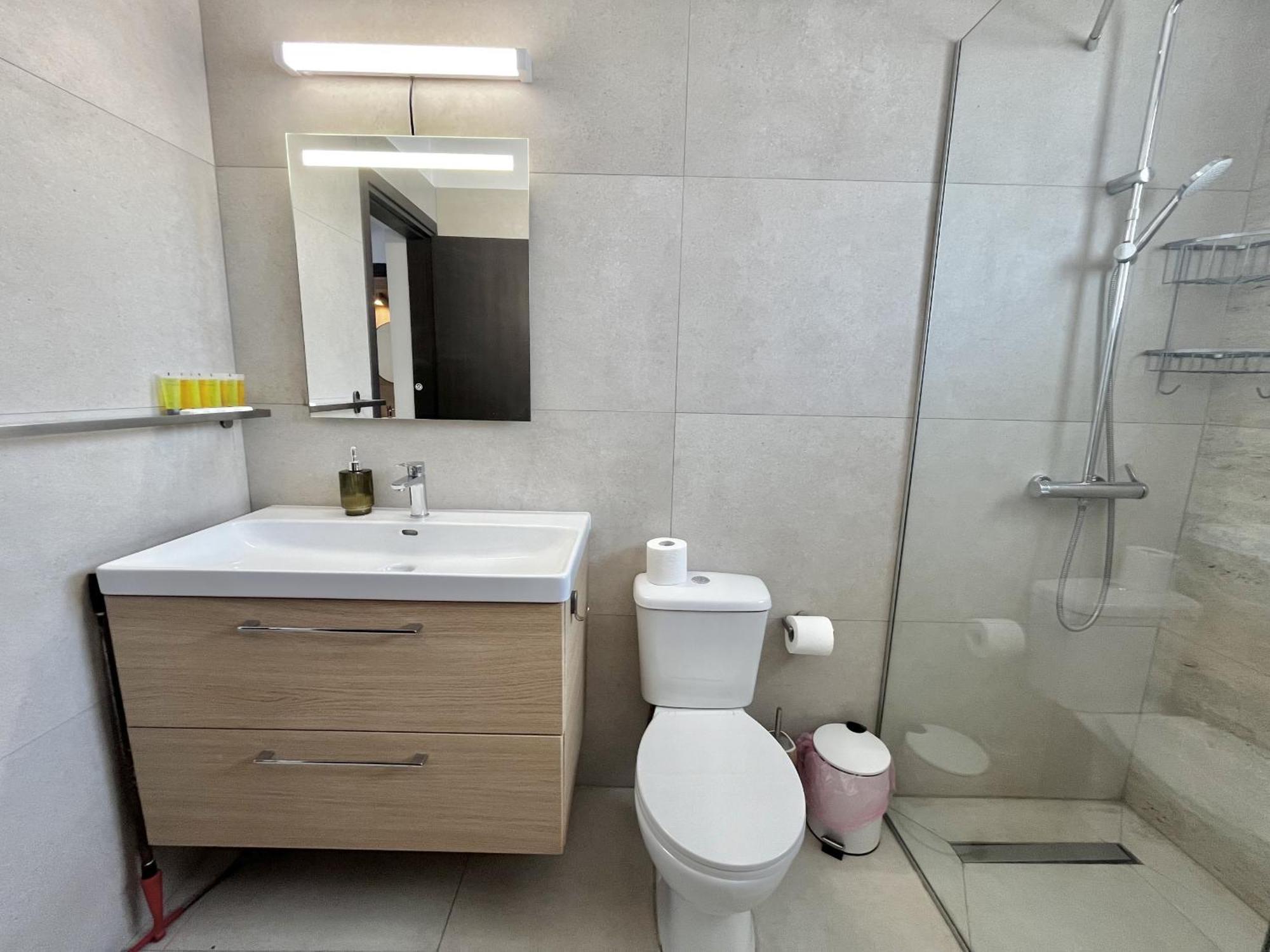 Căn hộ Sealine Larnaca