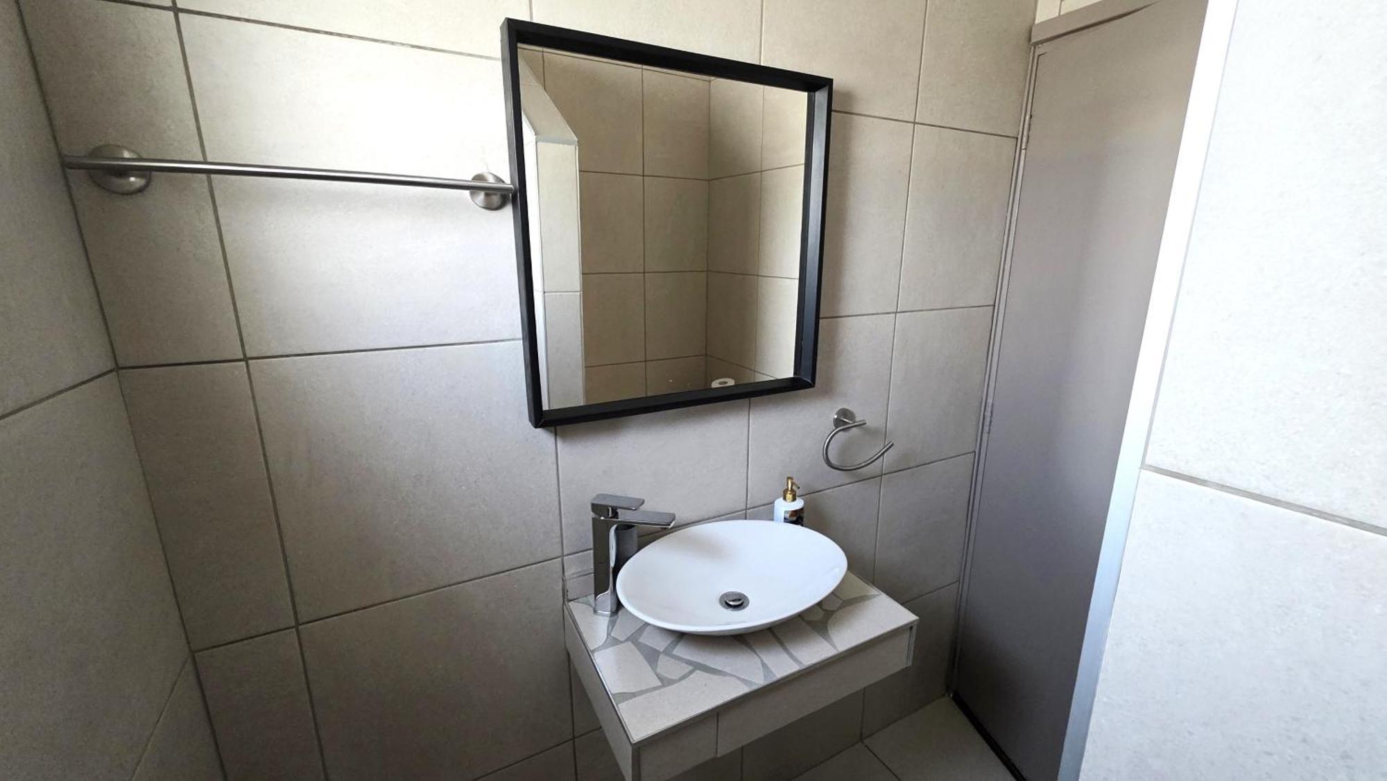 Charming 2br Classic Flat With Fast Wi-fi *