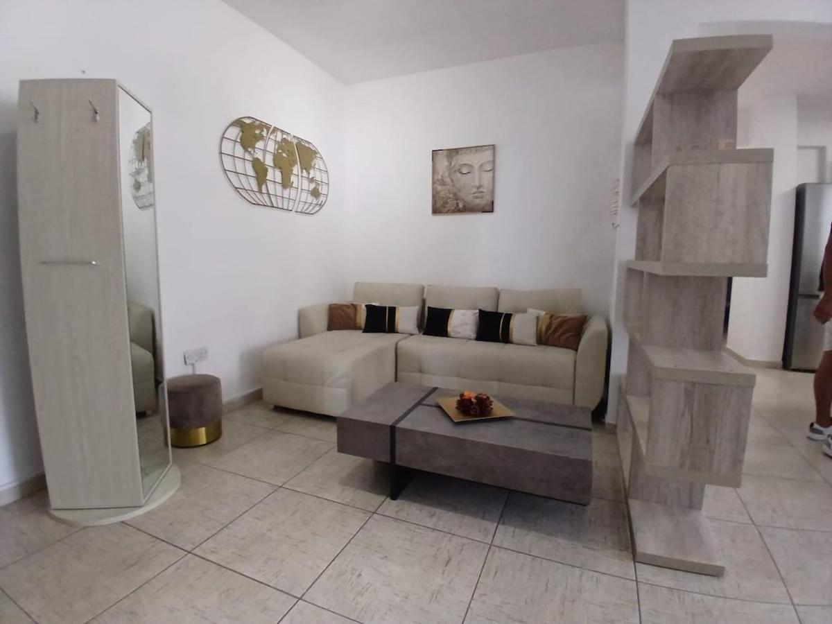 Apartamento Spacious 2 Bedroom Lárnaca