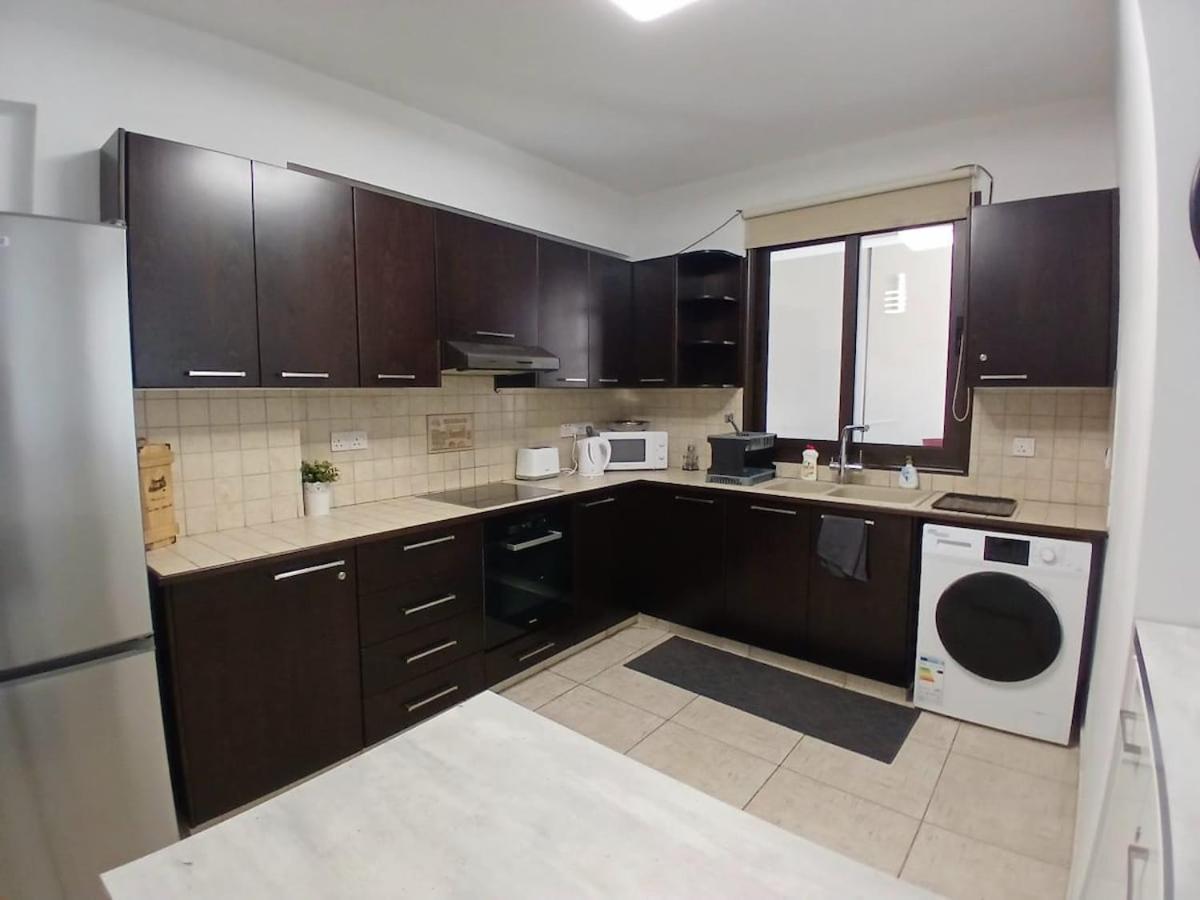 Apartamento Spacious 2 Bedroom *
