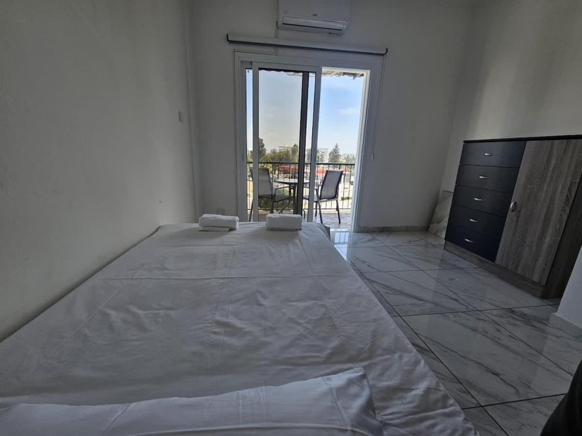 Modern 2br With Balconies In Center * Larnaca