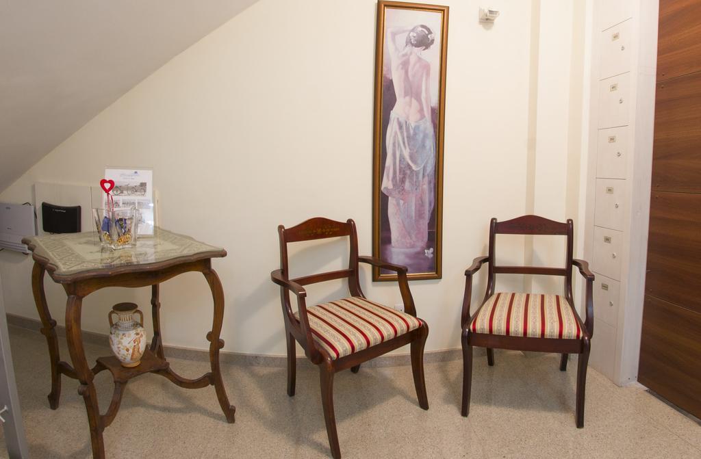 Mesogios House Apartment *