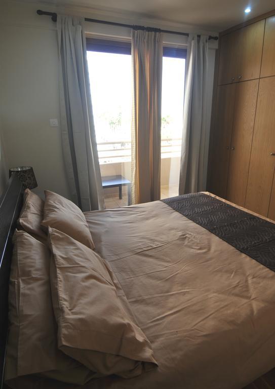 Apartment Ithaki Phinikoudes No. 204